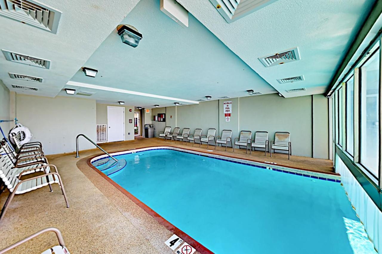 אורנג' ביץ' Beach-View Tradewinds Retreat, Beachside Pool Condo מראה חיצוני תמונה