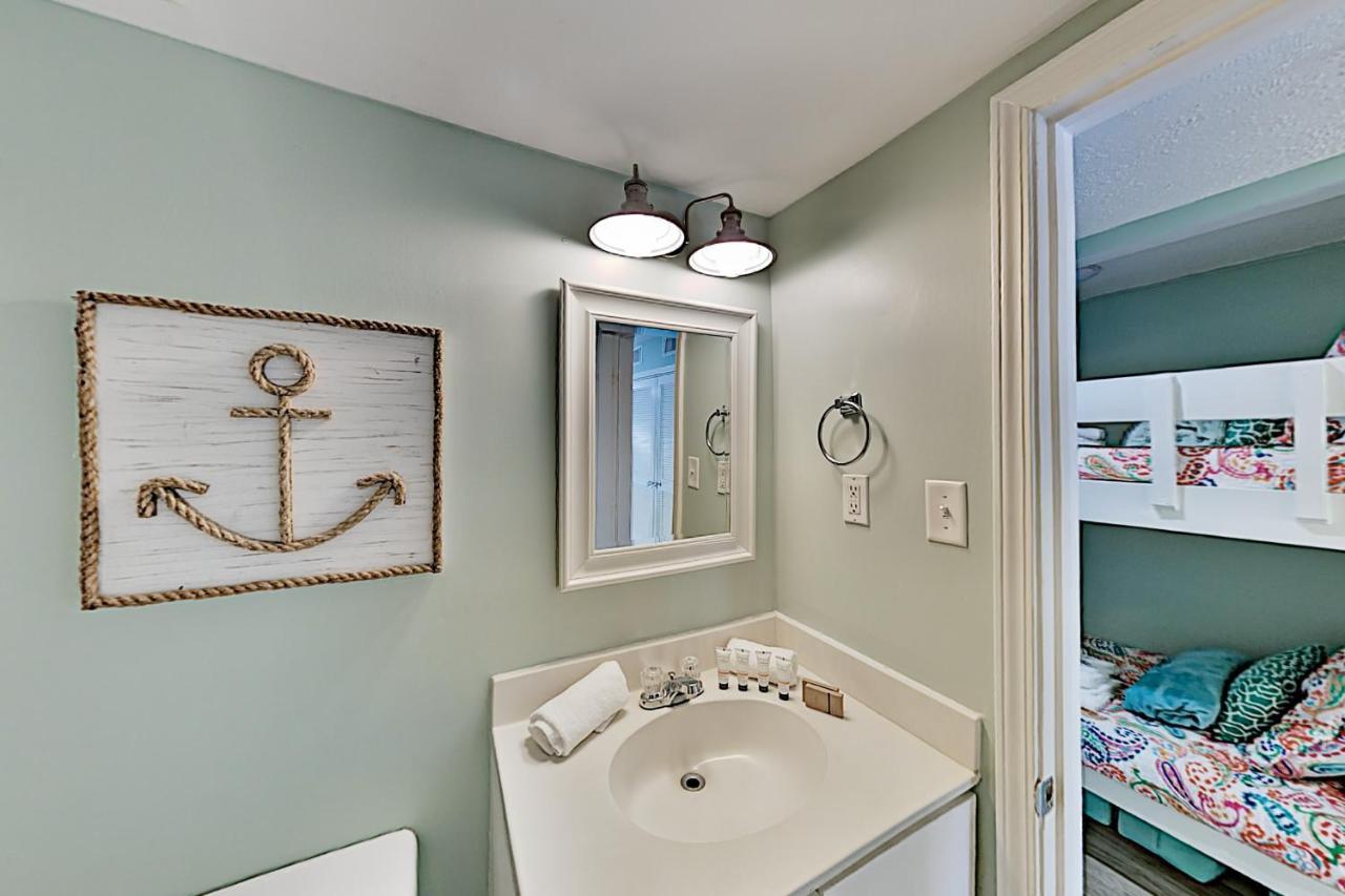אורנג' ביץ' Beach-View Tradewinds Retreat, Beachside Pool Condo מראה חיצוני תמונה